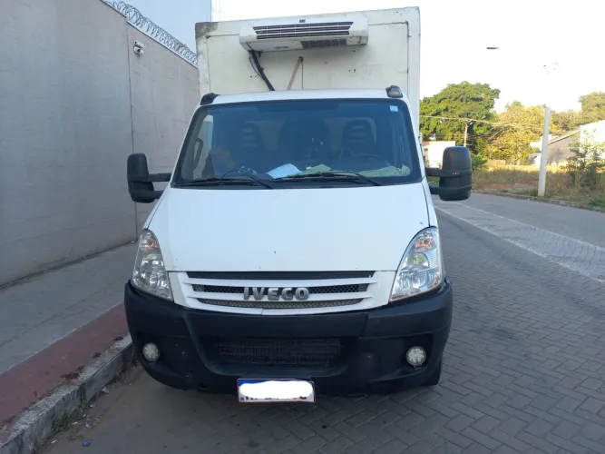 Iveco Daily Chassi 70c16 3.0 16V Turbo Diesel Mec. 2009