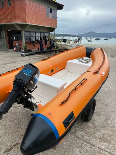 Bote inflável Flyboat 3,75 - OPORTUNIDADE