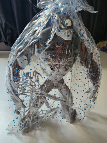 Boneco elementor raio/lava