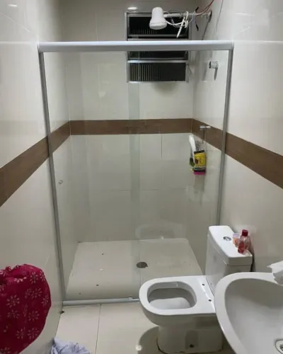 Box de vidro para banheiro com uma mega promoção até sexta feira