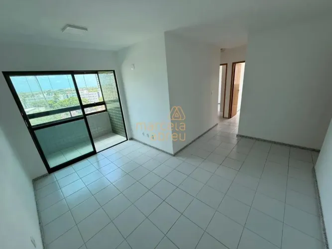 Aluga-se apartamento de 62m² no Bairro da Encruzilhada