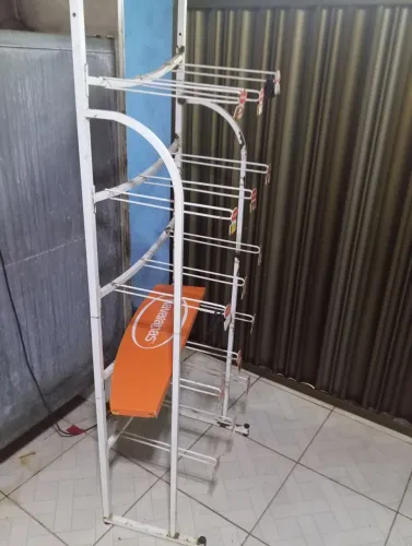 Expositor para sandálias