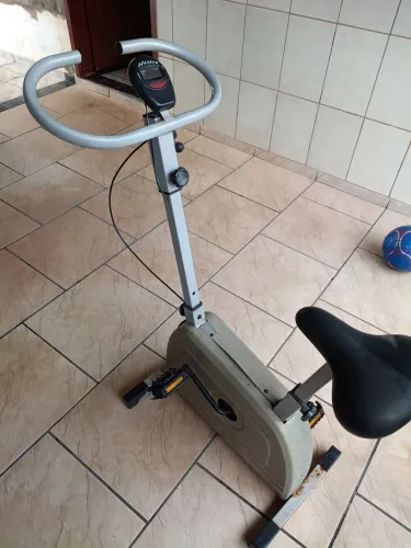 Bicicleta elgometrica
