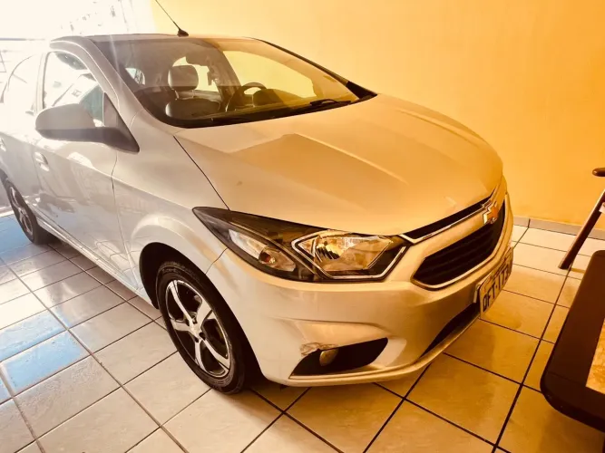 Chevrolet Onix Hatch LTZ 1.4 8V Flex Mec. 4P 2018