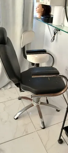 Cadeira hidráulica e reclinável para salão