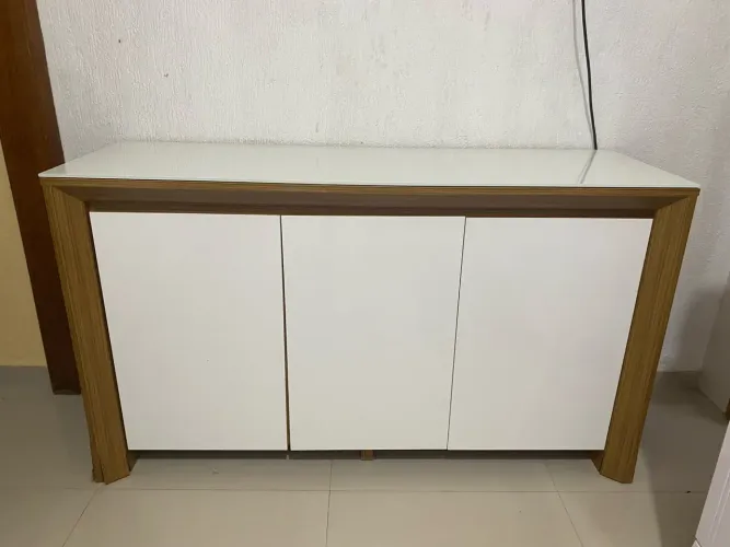 VENDO APARADOR 100% MDF, NÃO FAÇO PAGAMENTO POR AQUI, VEIO VER GOSTOU PAGOU, LEVOU
