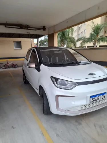 JAC E-JS1 62cv 5P Aut. (elétrico) 2023