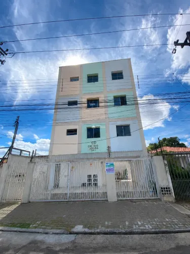 APARTAMENTO RESIDÊNCIAL COM UMA VAGA DE GARAGEM COBERTA NO BAIRRO CENTRO NORTE