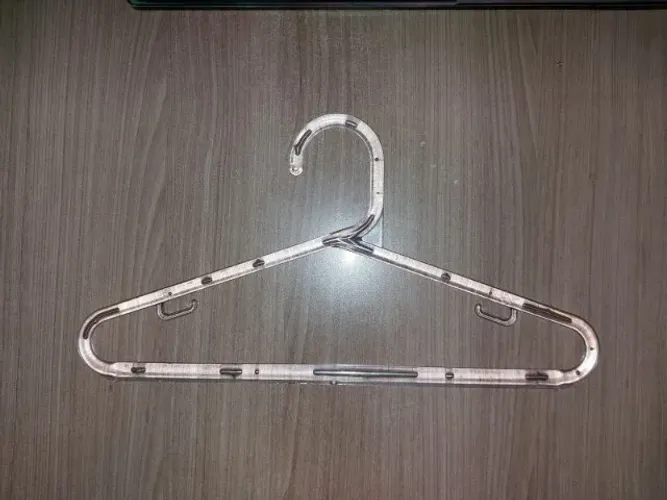 200 Cabides de Acrílico INFANTIL 30cm x 15,5cm.