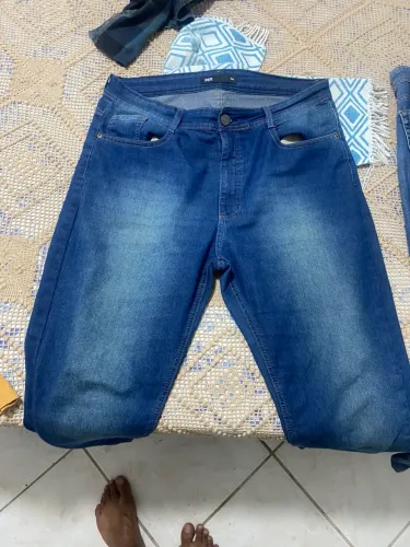 Calça jeans masculina tamanho 48