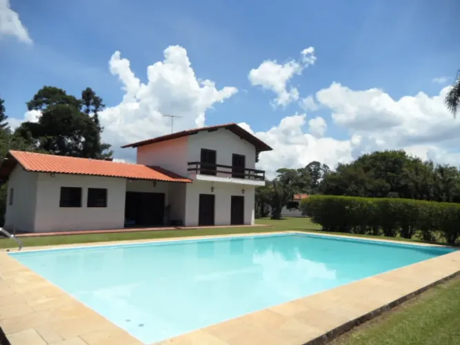 IBIÚNA; Espetáculo de Sítio c/25.000m2 + Piscina Top; 10x14m2 Alvenaria semi-olimpíca, fác
