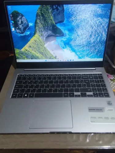 Notebook Samsung book e30 em ótimo estado 