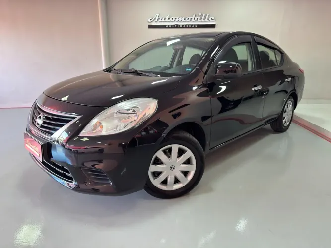 Nissan Versa SV 1.6 16V Flexstart 4P Mec. 2014