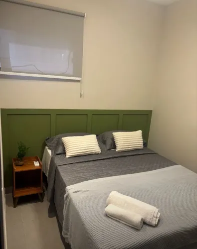 Apartamento mobiliado com camareira