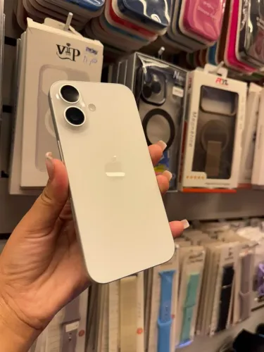 IPHONE 16 5G 