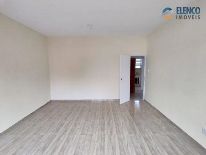 Casa com 2 quartos para alugar, 100 m² por R$ 1.240/mês - Cascadura - Rio de Janeiro/RJ