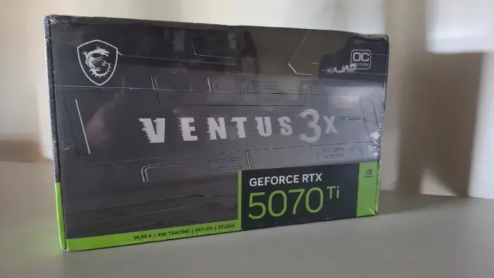 Placa de Video RTX 5070 Ti 16Gb - NOVA