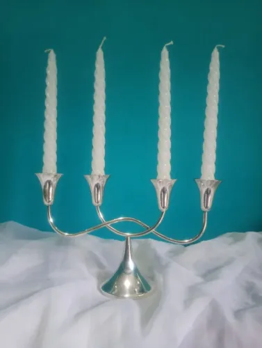 Antigo castiçal / candelabro 4 velas - Prata Wolff