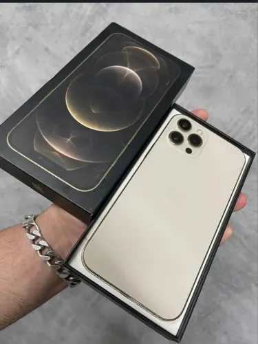 iPhone 12 pro Max