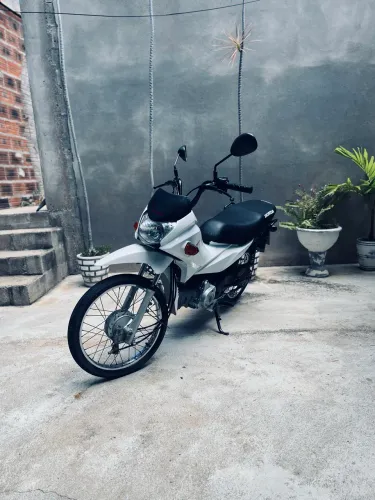 vendo pop 110i modelo 2019 em ótimo estado