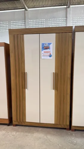 Guarda Roupa 4 Portas Ripado NOVO