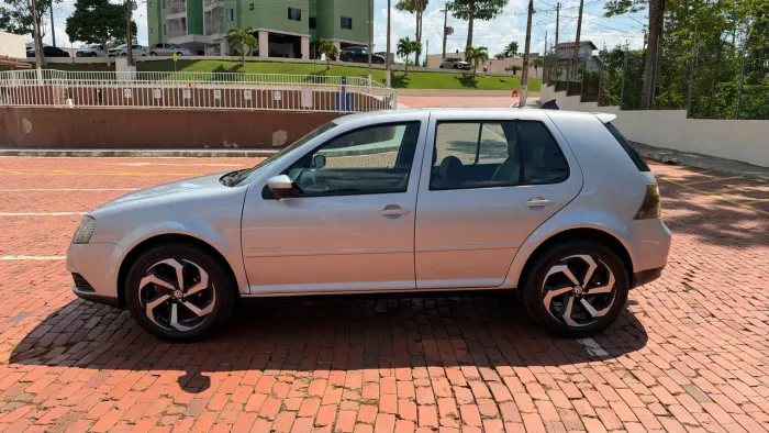 Volkswagen Golf Sportline 1.6 MI Total Flex 8V 4P 2009