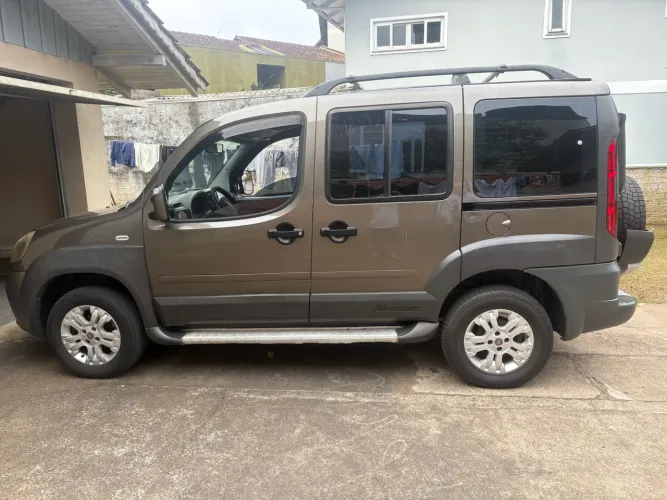 Fiat Doblo Adv/adv Tryon/locker 1.8 Flex 2010