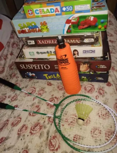 Lote 8 jogos divertidíssimos 