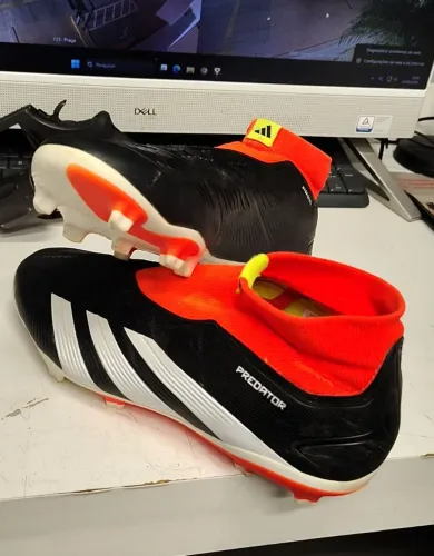 CHUTEIRA PREDATOR (36 -37)