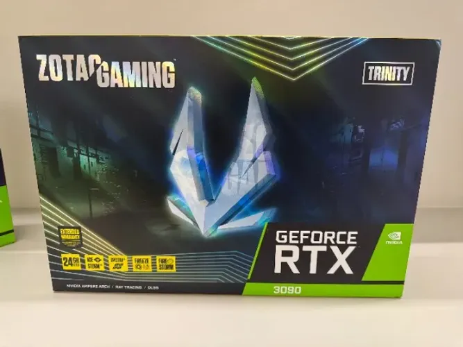 Placa de vídeo Nvidia - RTX 3090 - LACRADA