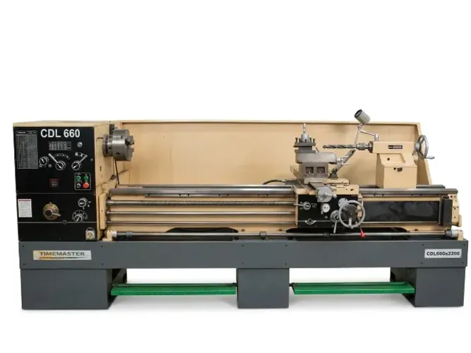 Torno Timemaster CDL 660 x 2200 R$ 98.500,00