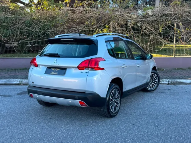 Peugeot 2008 Allure 1.6 Flex 16V 5P Aut. 2018