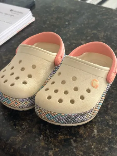 Crocs infantil 