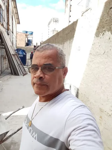 Porteiro disponível 