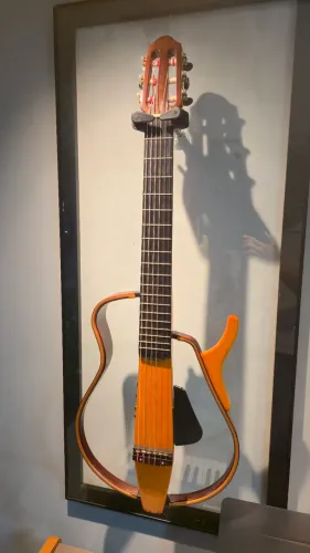 Violão Yamaha Silent 130N