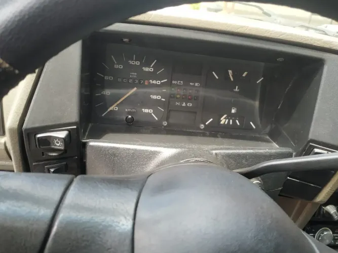 Volkswagen Gol Geração I 1000 2P 1994