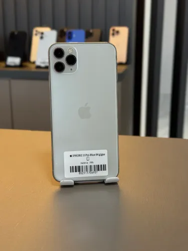 iPhone 11 Pro Max 64 gigas semi