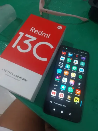 Realme 13c<br>8 de ram