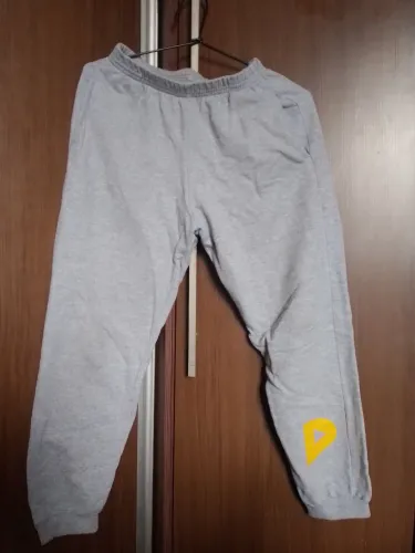 Calça moletom Pensi