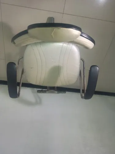 Cadeira de cabeleireiro profissional