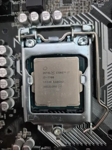 Core I7 7700