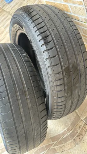 Pneus 185/60/15 Michelin