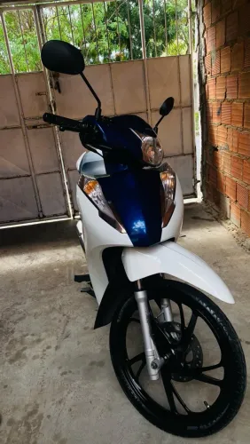 Honda Biz 125 EX/ 125 EX Flex 2024