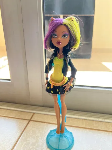 Clawdeen Wolf /New scaremester