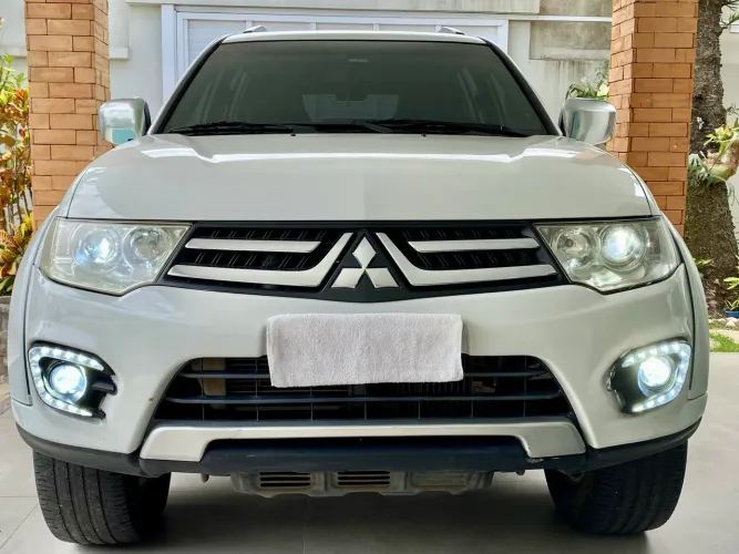 Mitsubishi Pajero Dakar 3.2 4X4 T.i. Dies. 5P Aut. 2015