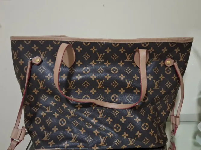 Bolsa Louis Vuitton