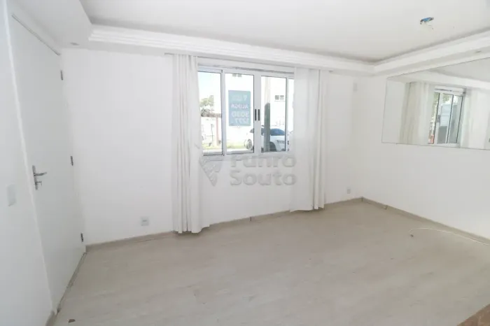 Apartamento no Condomínio Maria Clara Umuharama - Bairro Areal