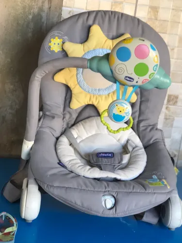 Cadeira Espreguiçadeira Chicco Balloon Regulavel Vibratória
