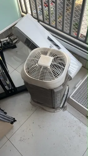 Vendo ar condicionado 12 mil Btu Electrolux