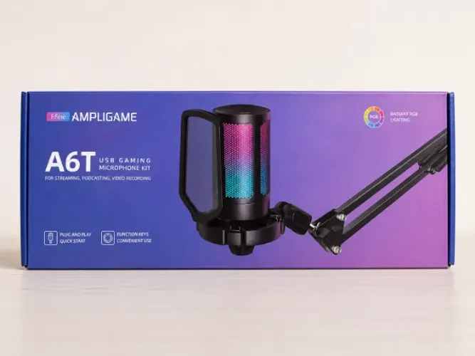 FIFINE AmpliGame A6T, kit USB com iluminação RGB, braço articulado e filtro antipop.